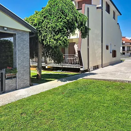 Srecko By Interhome * Umag